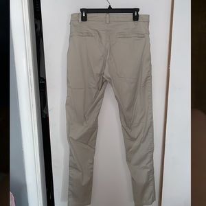 lululemon men’s commission pants size 31 tall